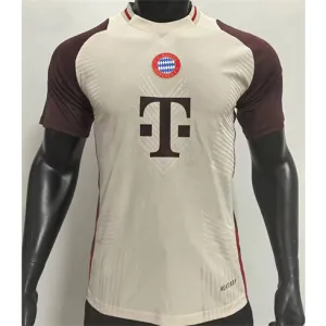 Bayern Munich 2024/25 edizione per giocatori, bianco