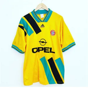 Bayern Munich 1993 - 1995 Away Retro Kit - Yellow
