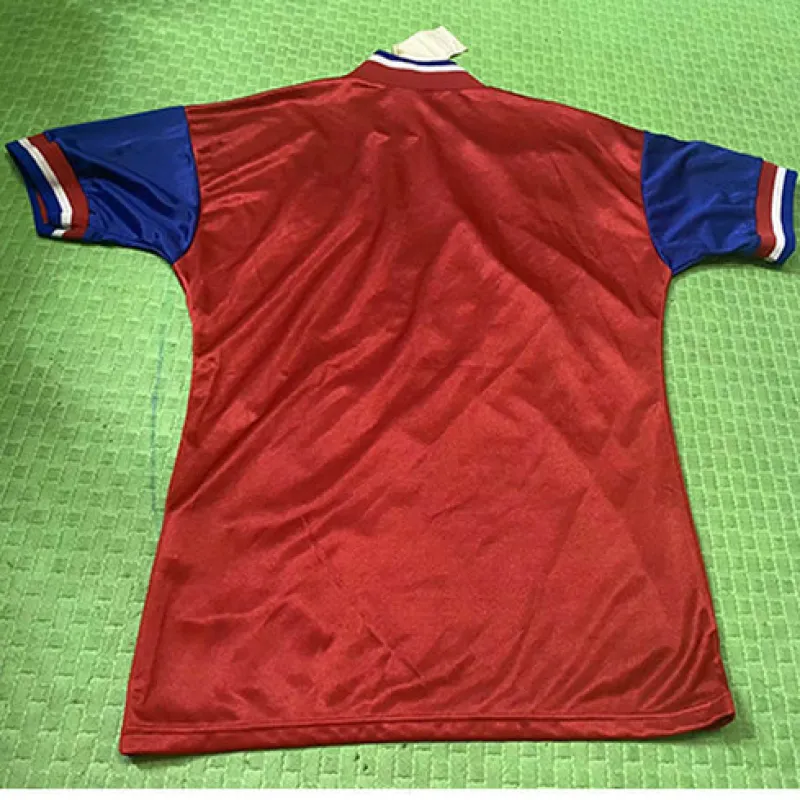 Bayern Munich 1997 - 1998 Home Retro Kit - Red