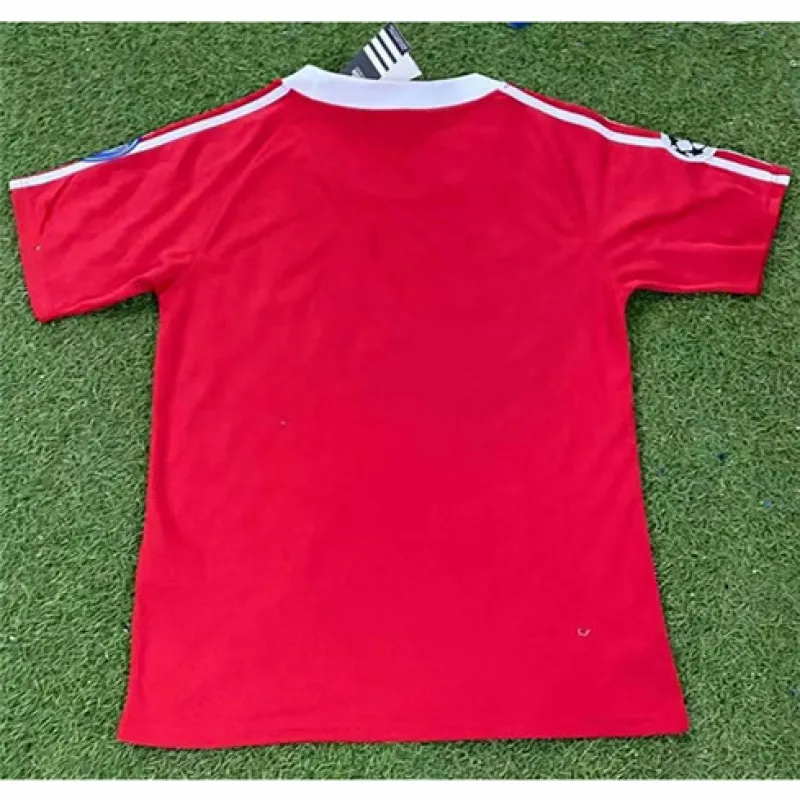 Maglia retro della Champions League UEFA della Bayern Munich 2001 - Rosso