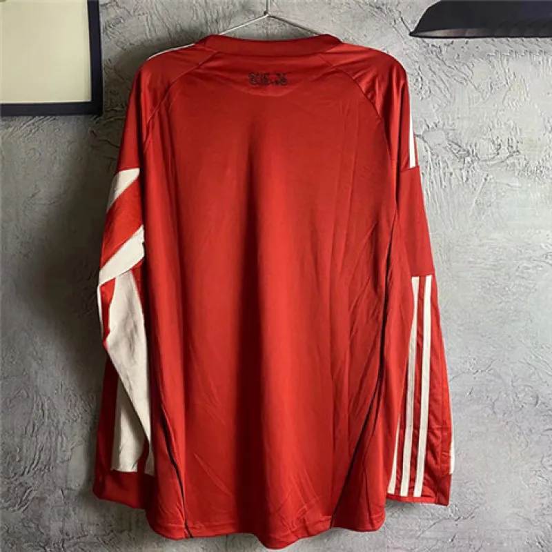 Jersey retro local de mangas largas del Bayern Munich 2010 - 2011 - Rojo