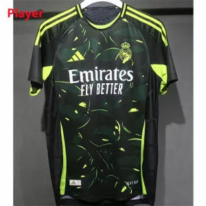 Maglia dell'edizione speciale per i giocatori del Real Madrid 2024/25 - Nera