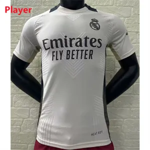 Maillot de joueur d'entraînement du Real Madrid 2024/25 - Blanc