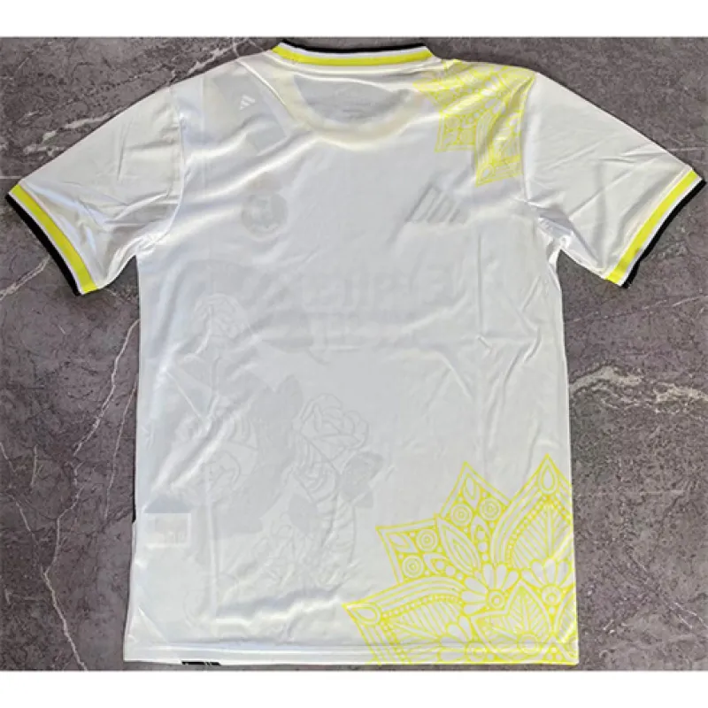 Maillot édition spéciale du Real Madrid 2024/25 - Blanc