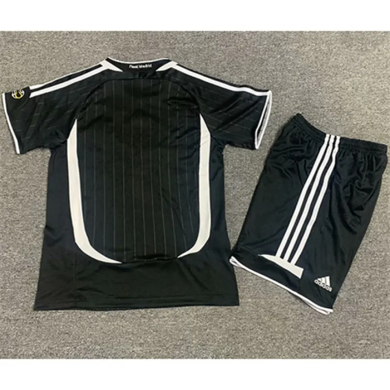 Maillot rétro pour enfants du Real Madrid 2006/07 Extérieur - Noir