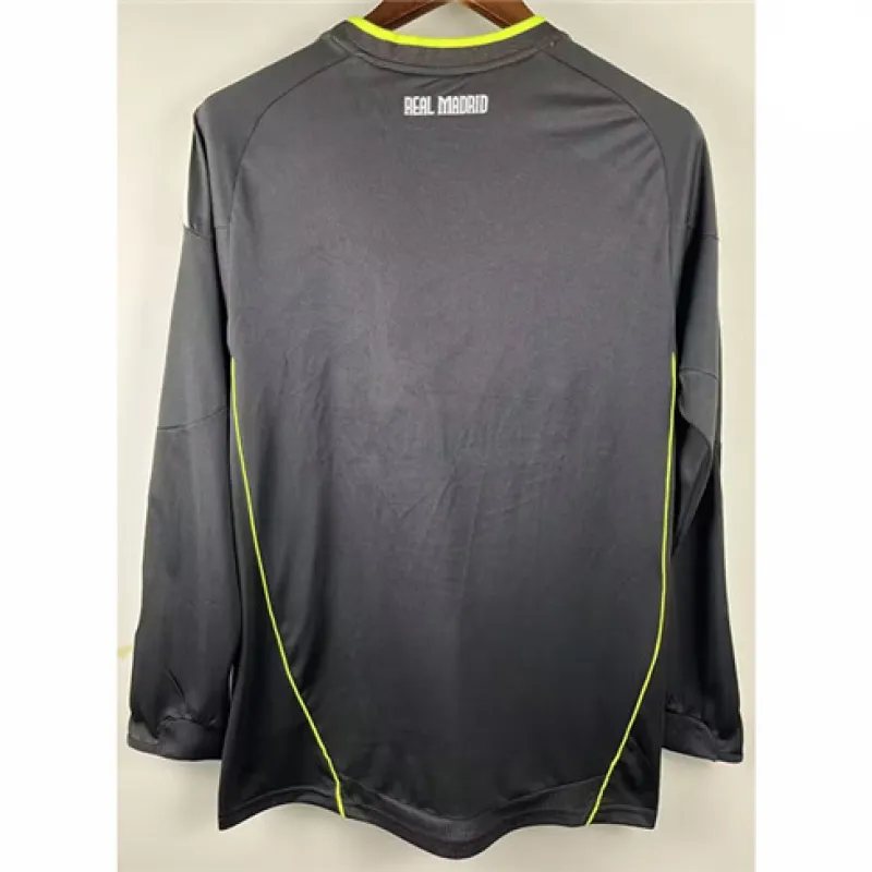 Maillot rétro à manches longues du Real Madrid 2010/11 Extérieur - Noir