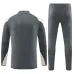 Vêtements de sport du Real Madrid 2024/25 - Gris