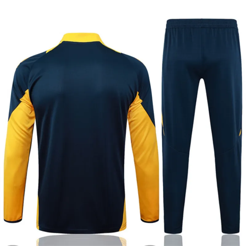 Vêtements de sport du Real Madrid 2024/25 - Bleu