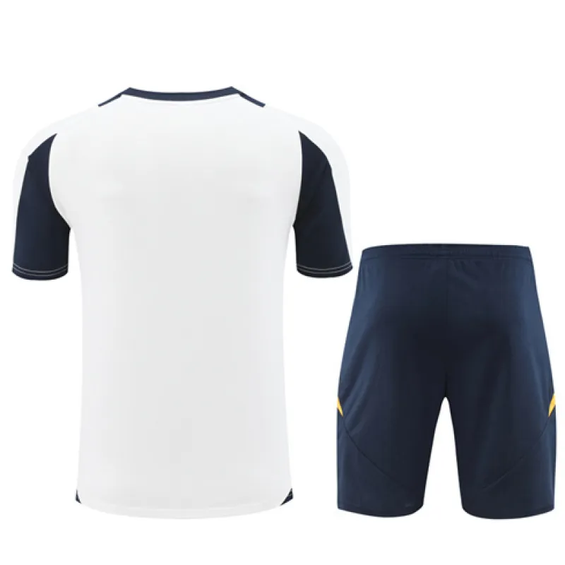 Camiseta de entrenamiento + pantalones cortos del Real Madrid 2024/25 - Blanca