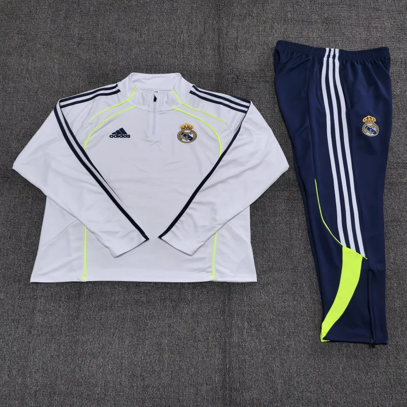 Real Madrid 2025/26 Kids Sports Set white