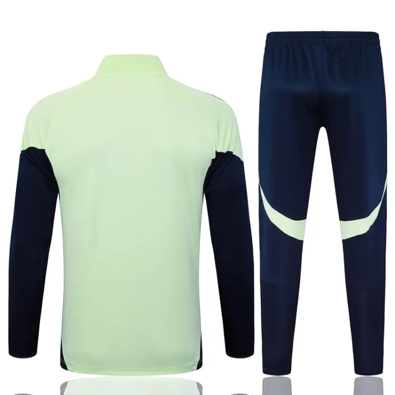 Real Madrid Sportjacke 2025/26 - Hellgrün