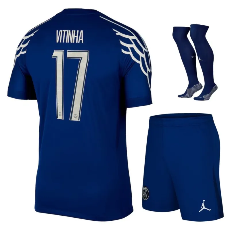 Set del cuarto kit para niños de Paris Saint - Germain 2024/25 que viste Vitinha - Azul