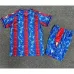 Heim-Kinder-Trikot von Crystal Palace 2024/25 - Rot und Blau