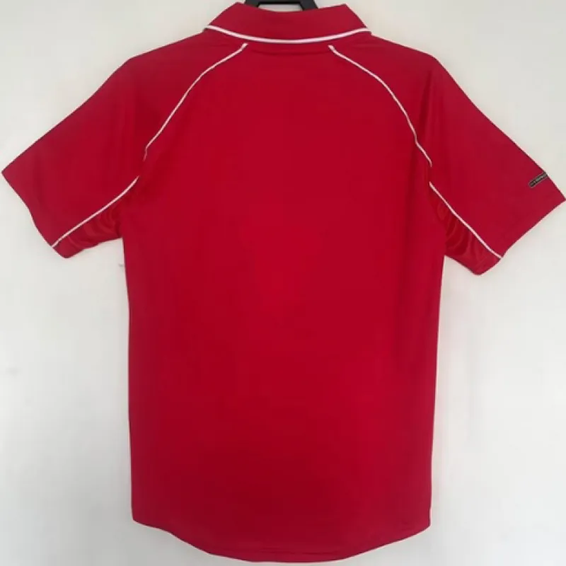 Liverpool 2000/01 Retro Home Football Jersey - Red