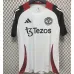 Maillot édition spéciale de Manchester United 2024/25 - Blanc