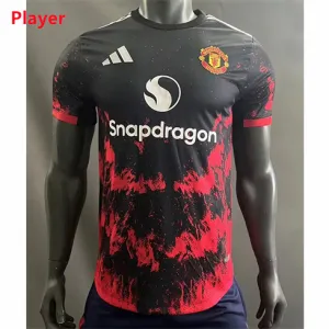 Manchester United 2024/25 Players' Training Jersey - Black/Red