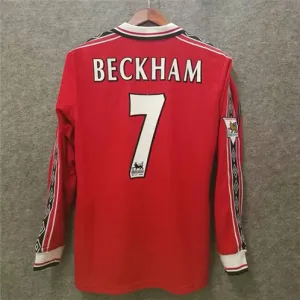 Maglia retro maniche lunghe di casa di Manchester United nel 1998 - 99 del giocatore David Beckham - Rossa