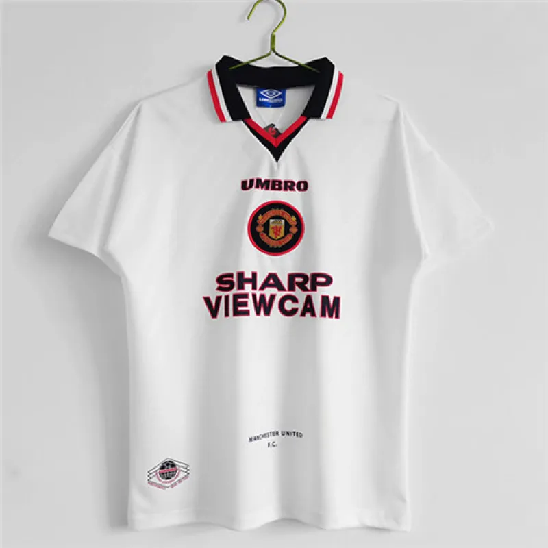 Manchester United Retro Jersey 1996/97 Away - White