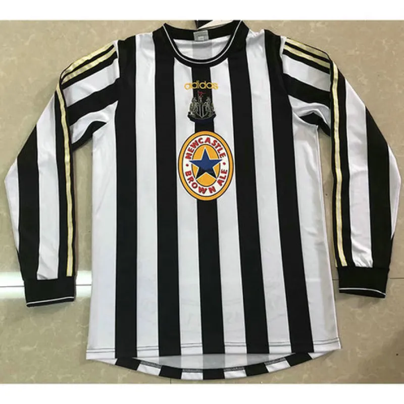 Maillot rétro domicile à manches longues de Newcastle United 1997-99 - Noir/Blanc