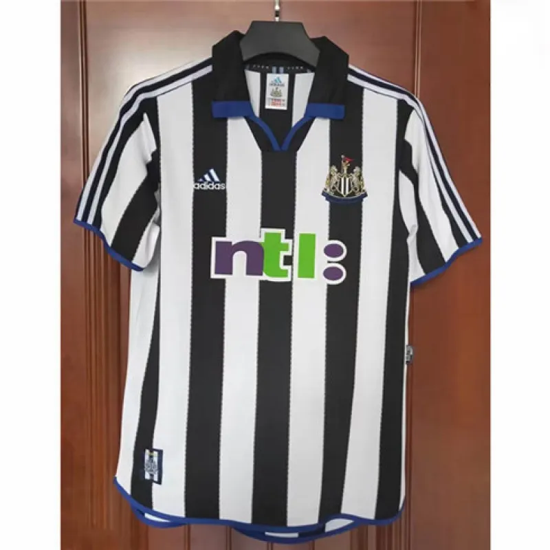 Newcastle United 2000/01 Retro Home Jersey - Black/White