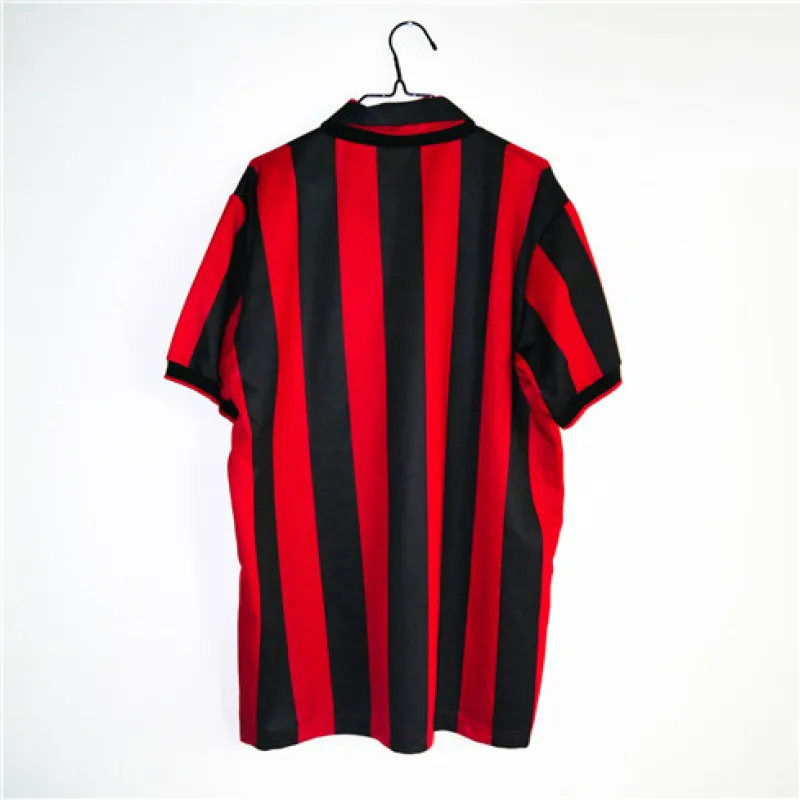 Maillot rétro d'hommes de l'AC Milan 1990/91 - Rouge