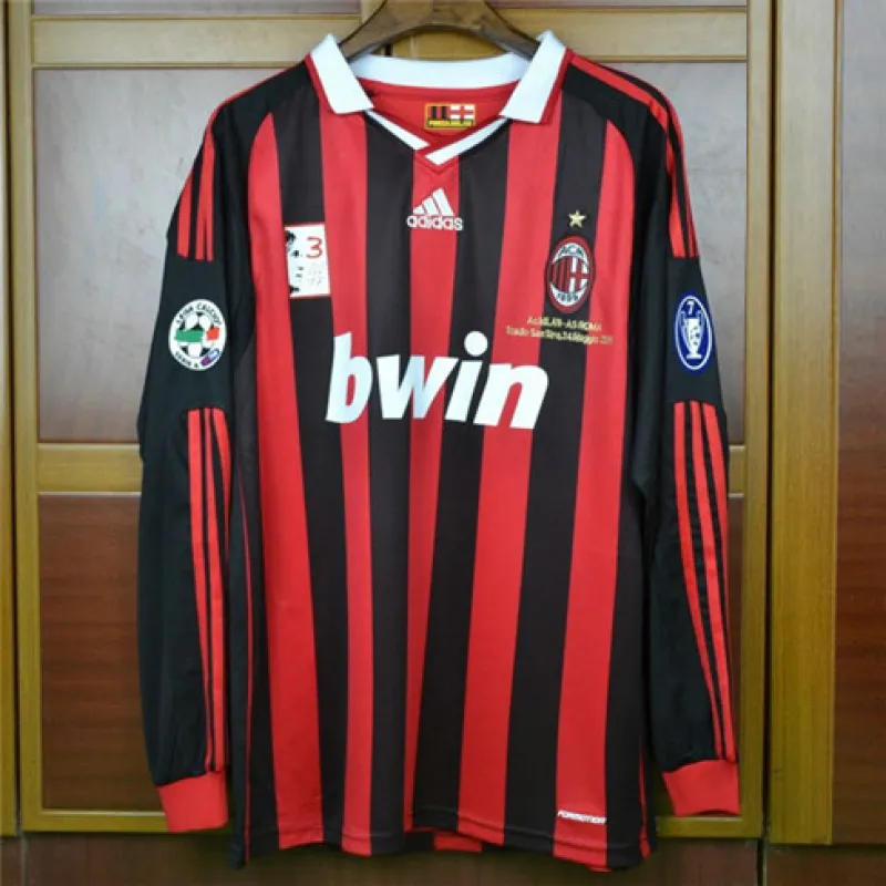 Maglia retro di casa a maniche lunghe dell'AC Milan 2009/10 - Rossa