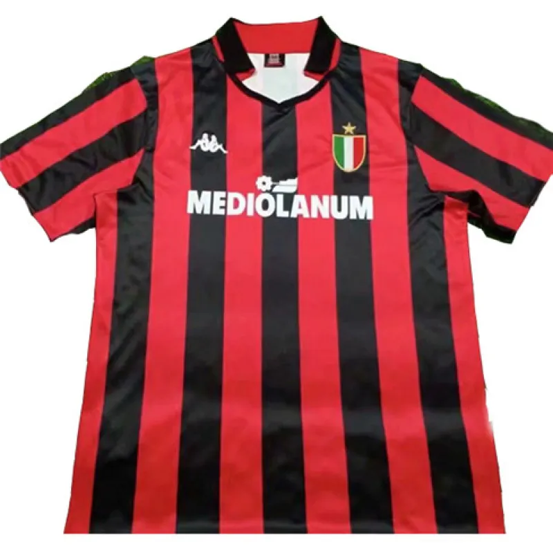 Maillot rétro de domicile de l'AC Milan 1988/89 - Rouge