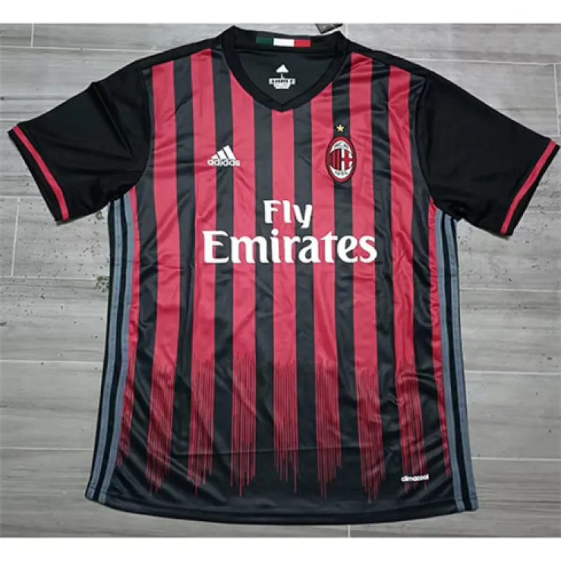 Maillot rétro de domicile du AC Milan 2016/17 à peluche - Noir