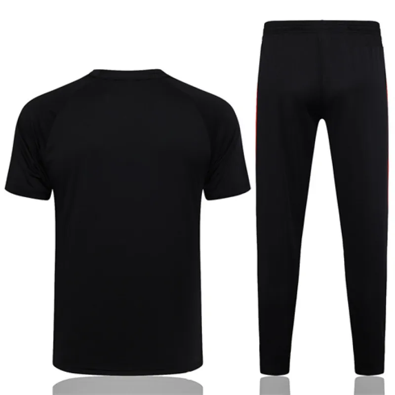 AC Milan 2024/25 Polo-Shirt + Trainingshose - Rot
