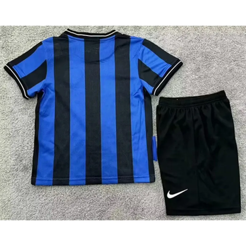 Maglia da campo retro per bambini dell'Inter Milan 2010/11 - blu