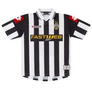 Juventus 2001/02 Retro Home Jersey - White/Black