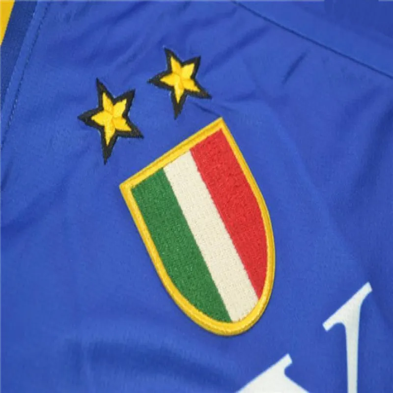 Maglia retro di trasferta della Champions League UEFA della Juventus 1995/96 - Azzurro