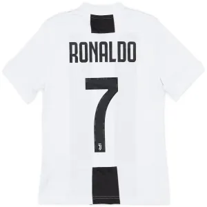 Cristiano Ronaldo's Juventus 2018/19 Home Retro Jersey No.7 - White