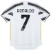 Cristiano Ronaldos Juventus 2020/21 Heim Retro Spieler Trikot Nr.7 - Weiß