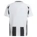 Conjunto de camisetas infantiles de casa de Juventus 2024/25 - Blanco