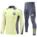 Habillement de sport d'Ajax 2024/25 - Jaune clair