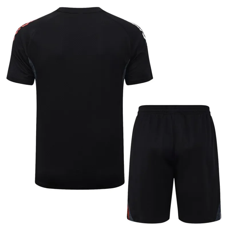 Ajax 2025/26 Trainingsshirt + Shorts - Schwarz