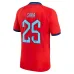 Le maillot d'extérieur de l'Angleterre pour la Coupe du monde 2022 de Saka - Rouge