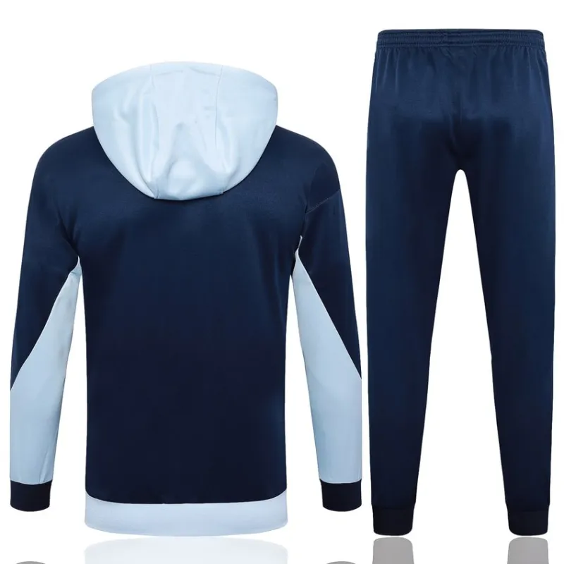 The French national team's 2024/25 hooded sportswear and pants - white/blue.