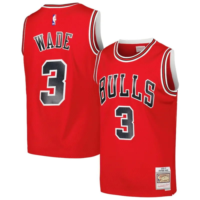 Dwyane Wade Chicago Bulls Mitchell & Ness 2016/17 Classic Edition Swingman Jersey - Red