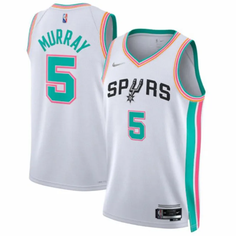 Dejounte Murray. San Antonio Spurs. Édition de la ville 2021/22. Blanc